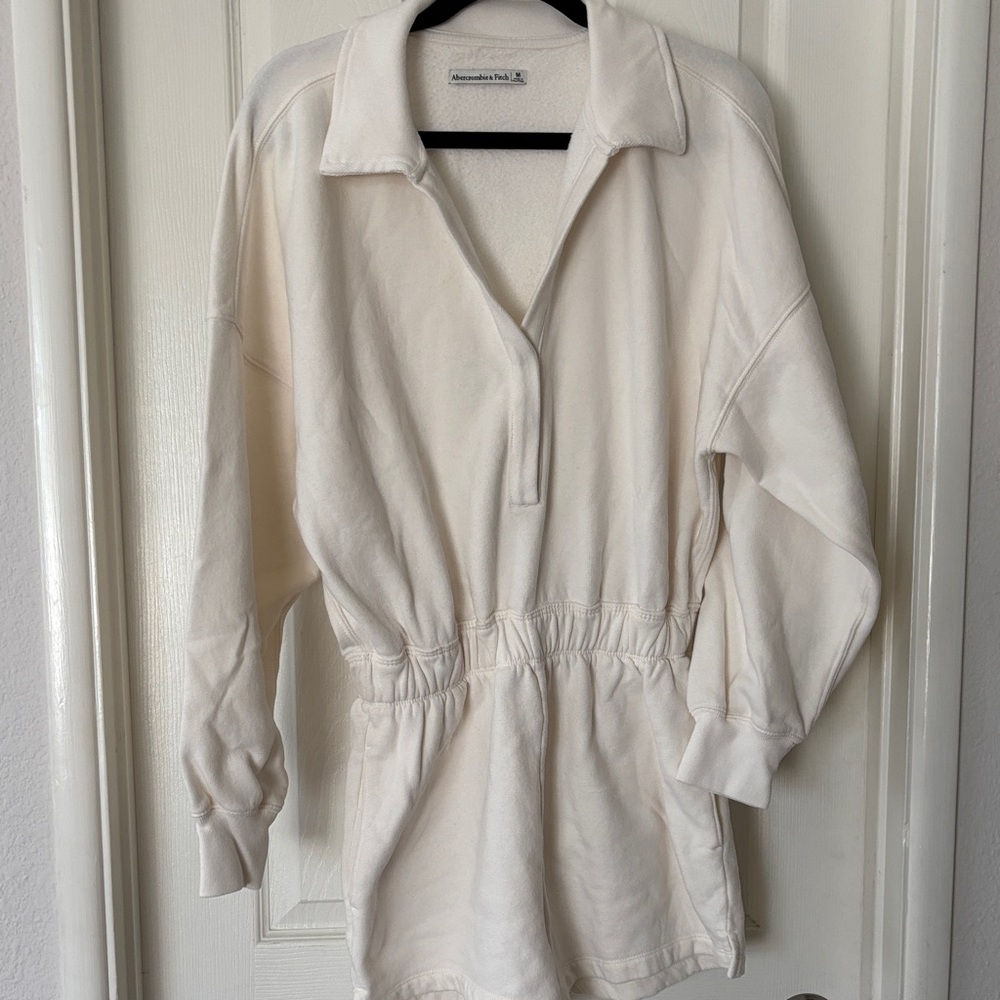 A&F Cute Fleece Romper-EUC - Picture 2 of 6